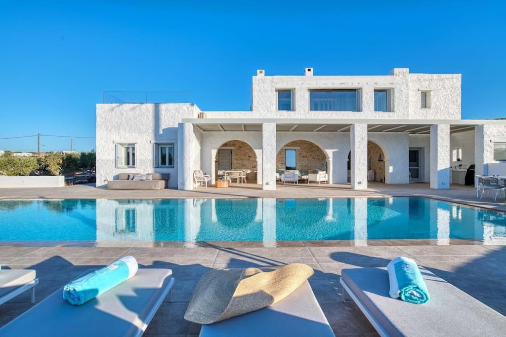 Grand Villa Reve Naousa  Exterior photo